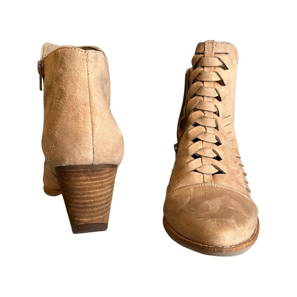 Coconut Brown  By Matisse Miranda Fringe Booties Size 10M - Picture 2 of 16